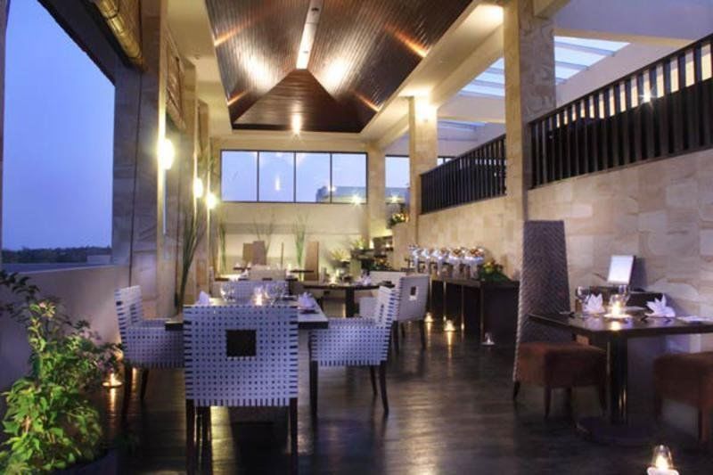 Swiss-Belhotel Bay View Villa Нуса-Дуа Экстерьер фото