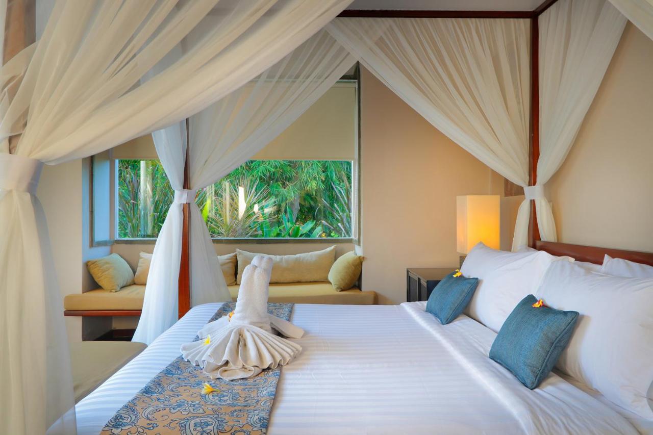 Swiss-Belhotel Bay View Villa Нуса-Дуа Экстерьер фото