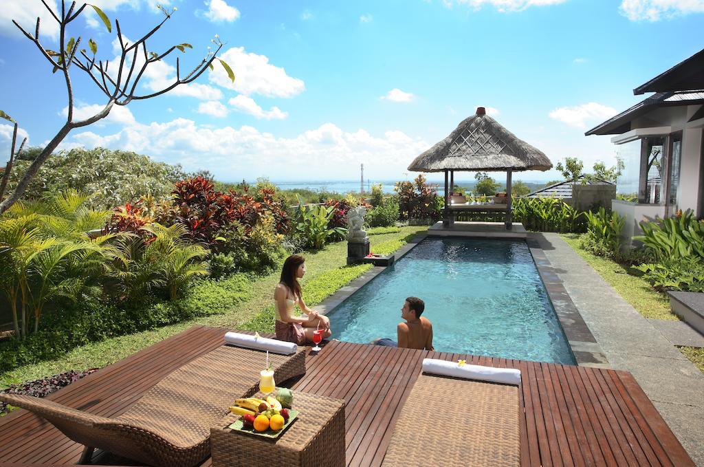 Swiss-Belhotel Bay View Villa Нуса-Дуа Экстерьер фото