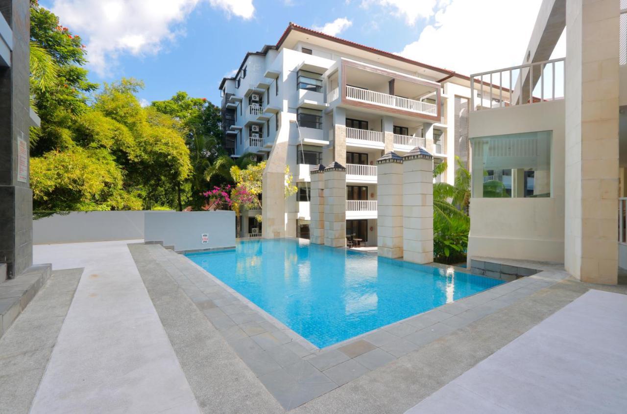 Swiss-Belhotel Bay View Villa Нуса-Дуа Экстерьер фото