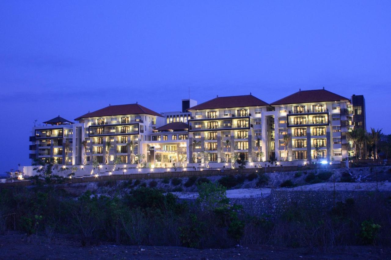 Swiss-Belhotel Bay View Villa Нуса-Дуа Экстерьер фото