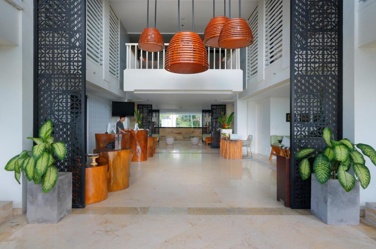 Swiss-Belhotel Bay View Villa Нуса-Дуа Экстерьер фото