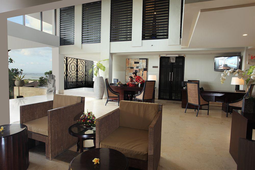Swiss-Belhotel Bay View Villa Нуса-Дуа Экстерьер фото